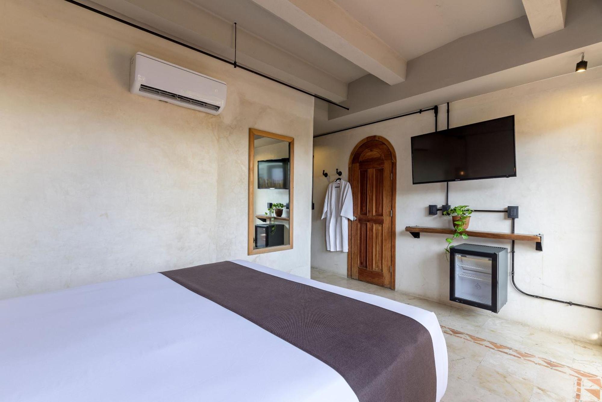 Caribbean Paradise Hotel & Spa - 5Th Avenue Playa del Carmen Bagian luar foto