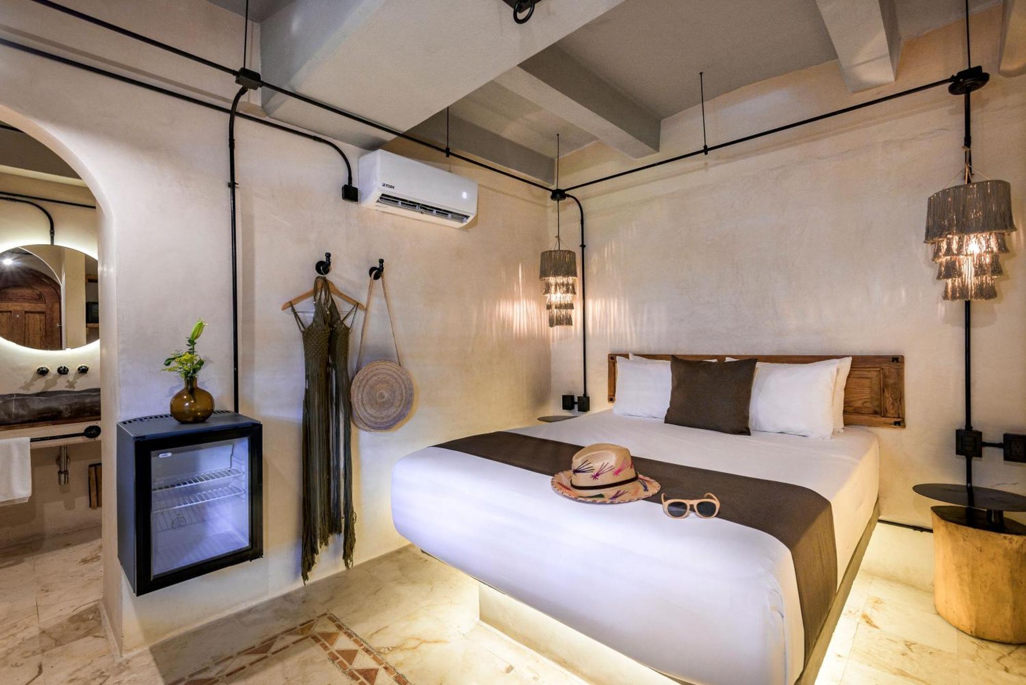 Caribbean Paradise Hotel & Spa - 5Th Avenue Playa del Carmen Bagian luar foto